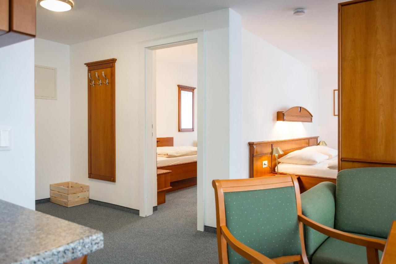 Landhotel Post Ebensee Am Traunsee ***S Eksteriør billede