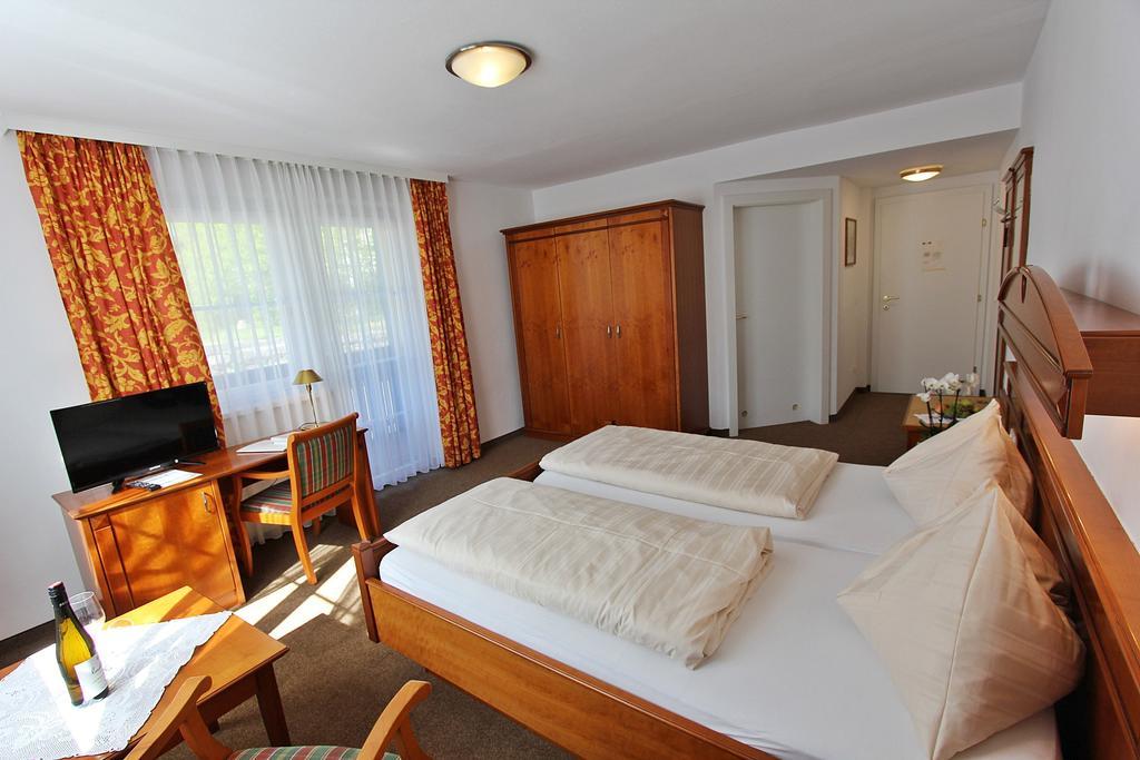 Landhotel Post Ebensee Am Traunsee ***S Eksteriør billede